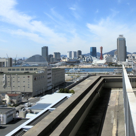 神戸税関屋上から見た神戸の景色(南西側)