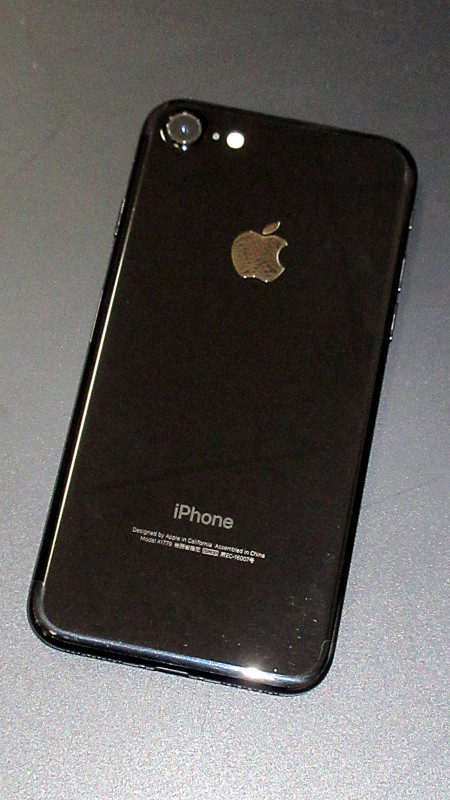 iPhone7 WFbgubN
