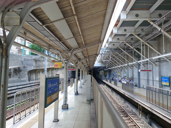 阪神電車 岩屋駅