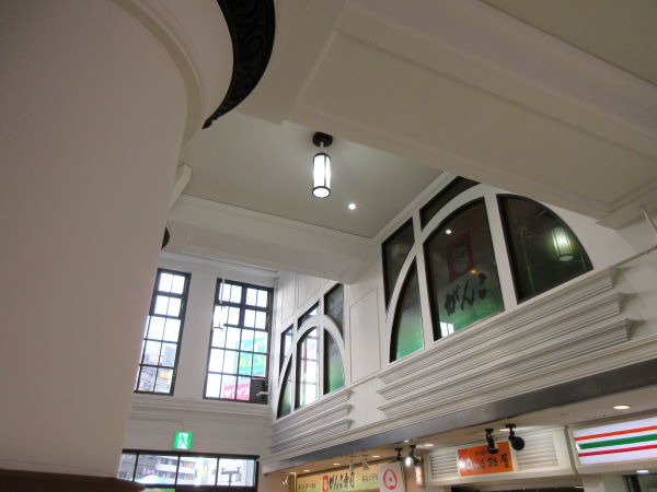 JR神戸駅