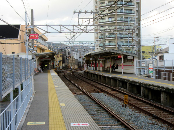 須磨寺駅